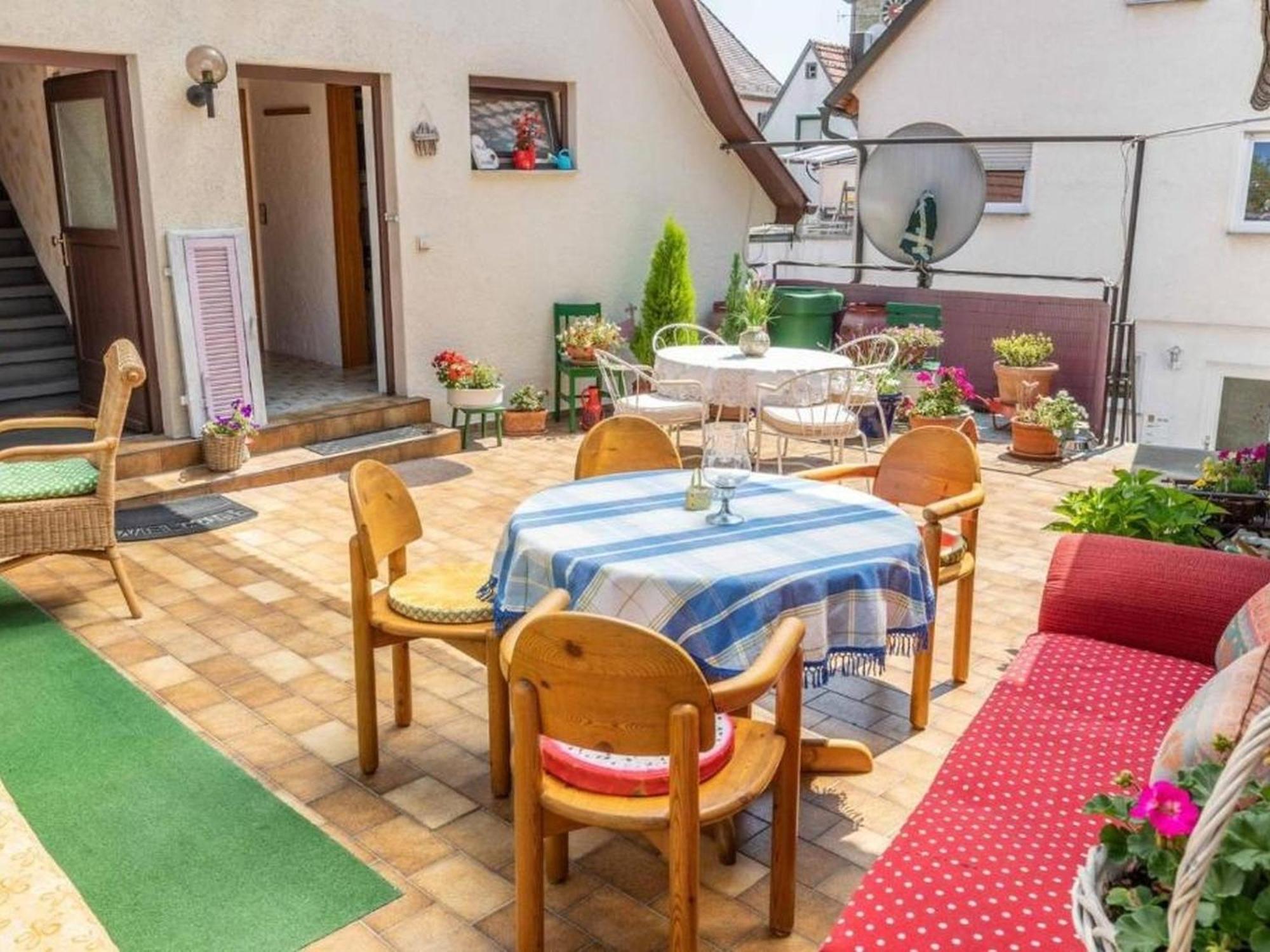 Apartmenthaus Ferienwohnungen Sila Weinstadt Buitenkant foto