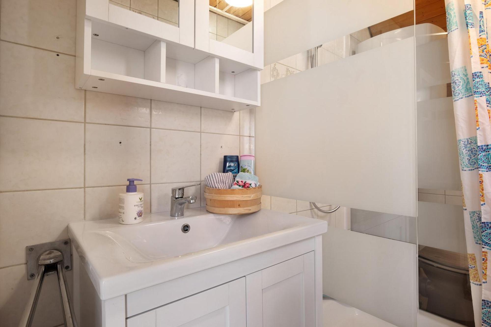 Apartmenthaus Ferienwohnungen Sila Weinstadt Buitenkant foto